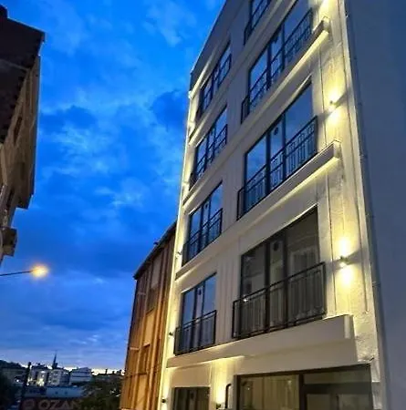 Vista Living Apartment *